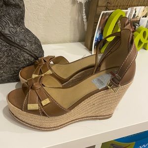 Size 8 Michael Kors wedges